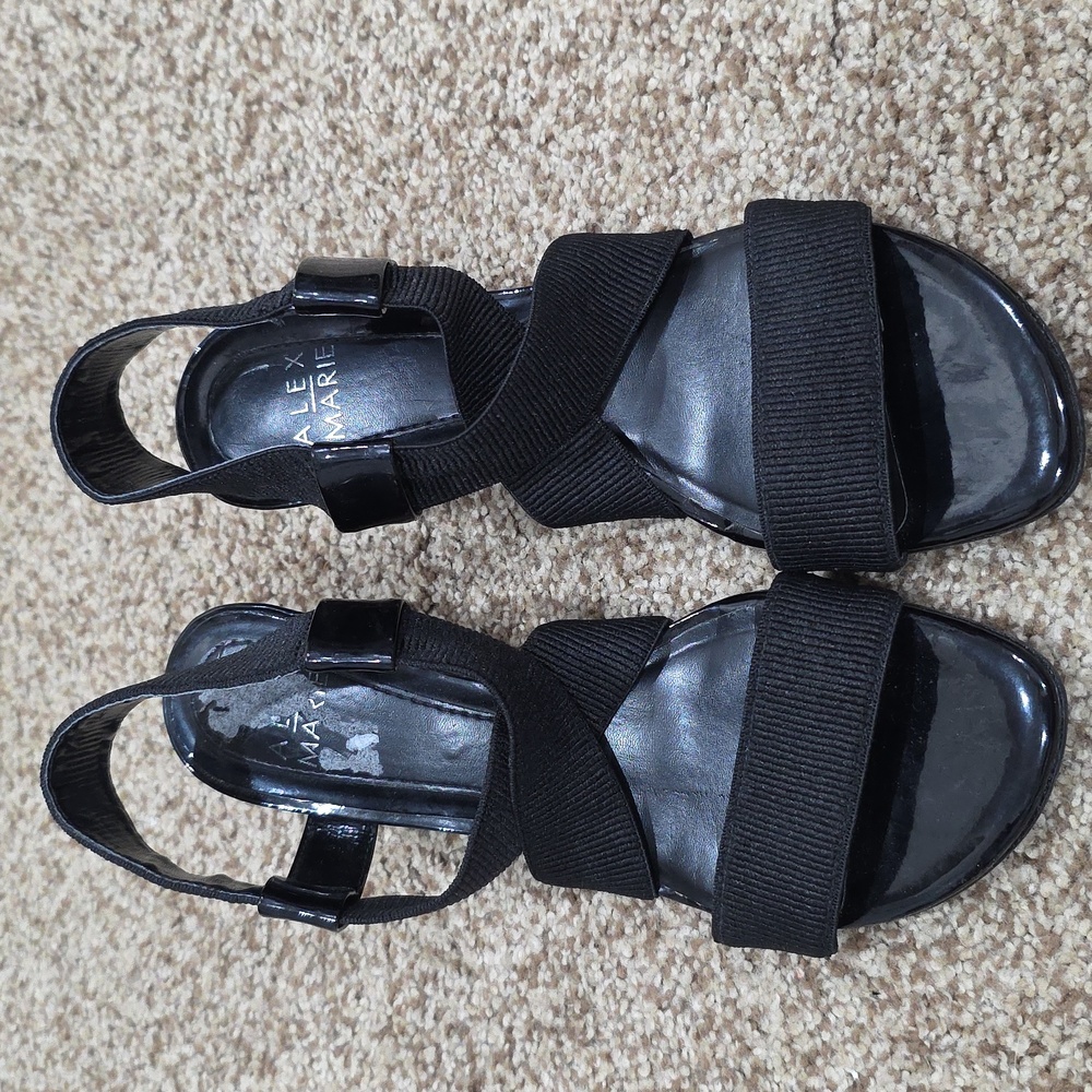Alex Marie Black heels, Criss Cross Design 6.5M